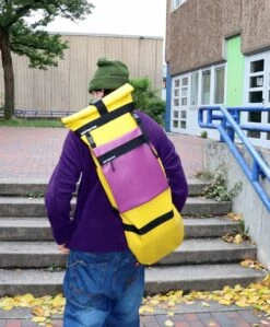 Brettretter Skateboard Crossbag 2.0 Gelb / Lila -Einzigartiges Skateboard Brettretter skateboard rucksack yellow 03 1280x1280