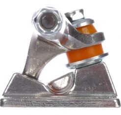 Independent Achse Stage 11 Standard Silver Polished 215 -Einzigartiges Skateboard Independent Achsen 215 Stage 11 silver Closeup1 jpg YOrI 1280x1280